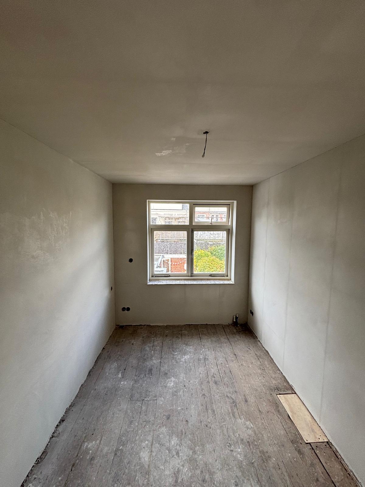 Slaapkamer wanden en plafond – Lukkien Afbouw
